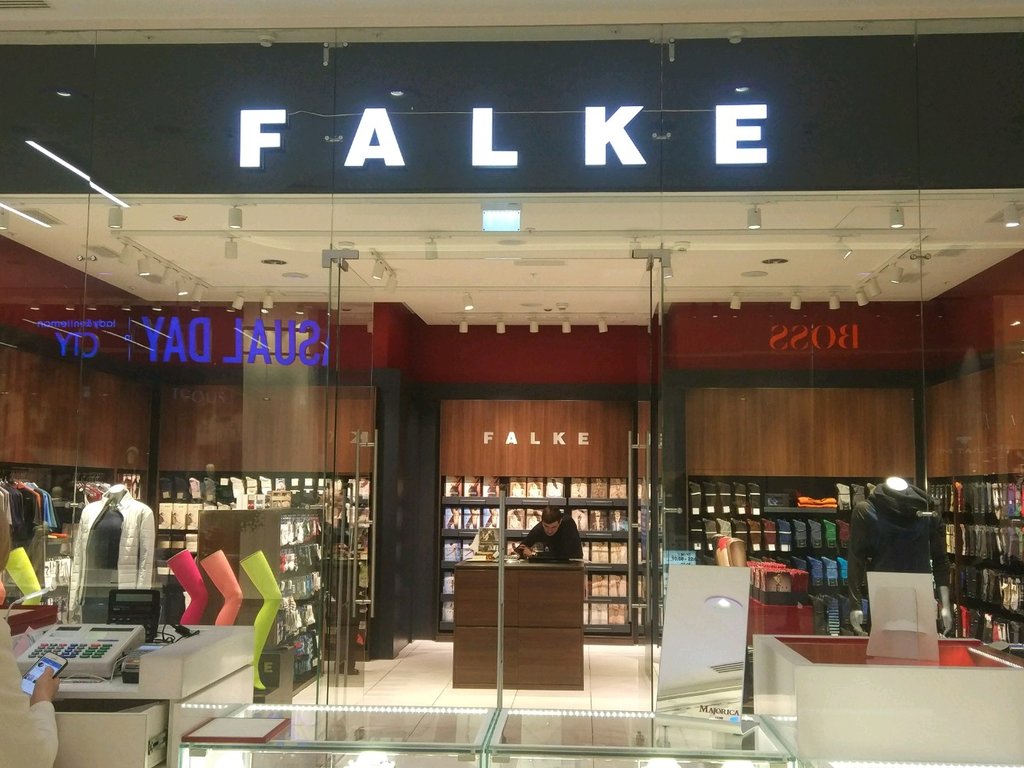 Falke | Москва, Славянский бул., 3, Москва